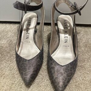 Anne Klein Silver Patterned Heels
